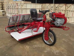 Directly Buy High Quality Chinese Wheeled Rice Transplanter